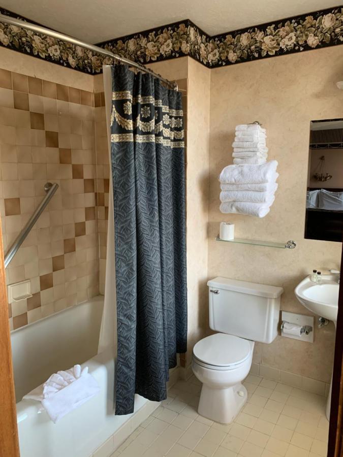 Hotel Gunter Frostburg Экстерьер фото