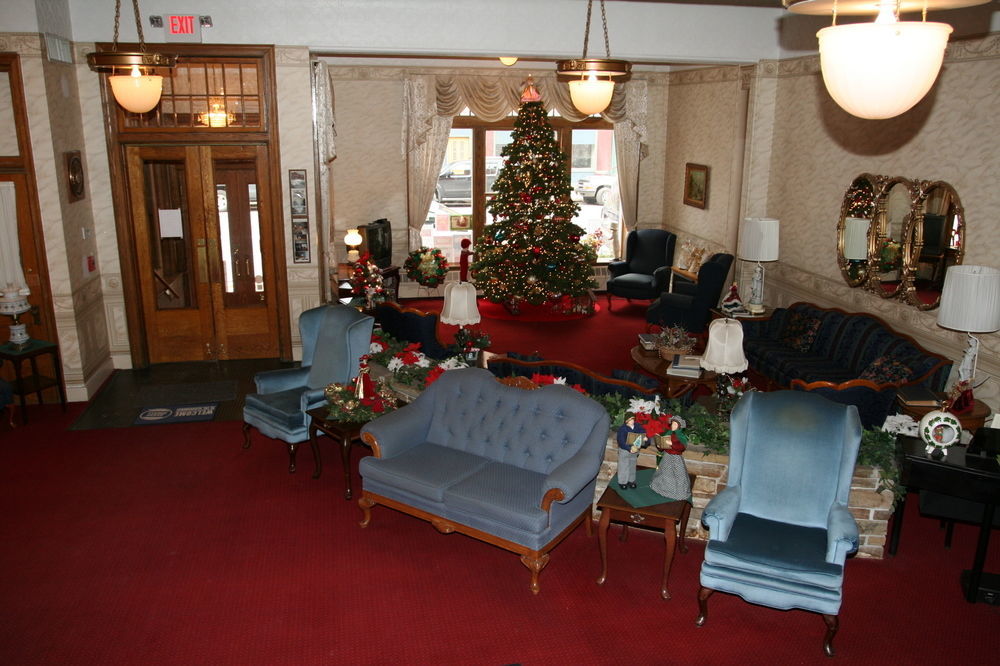 Hotel Gunter Frostburg Экстерьер фото